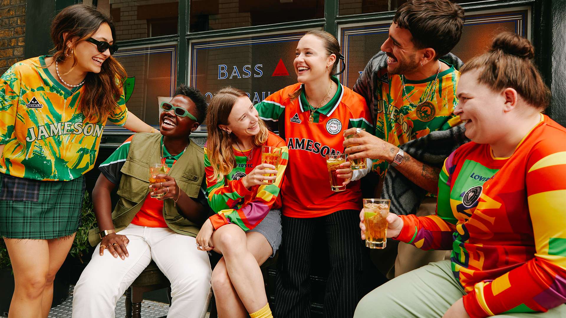 脱颖而出 脱颖而出